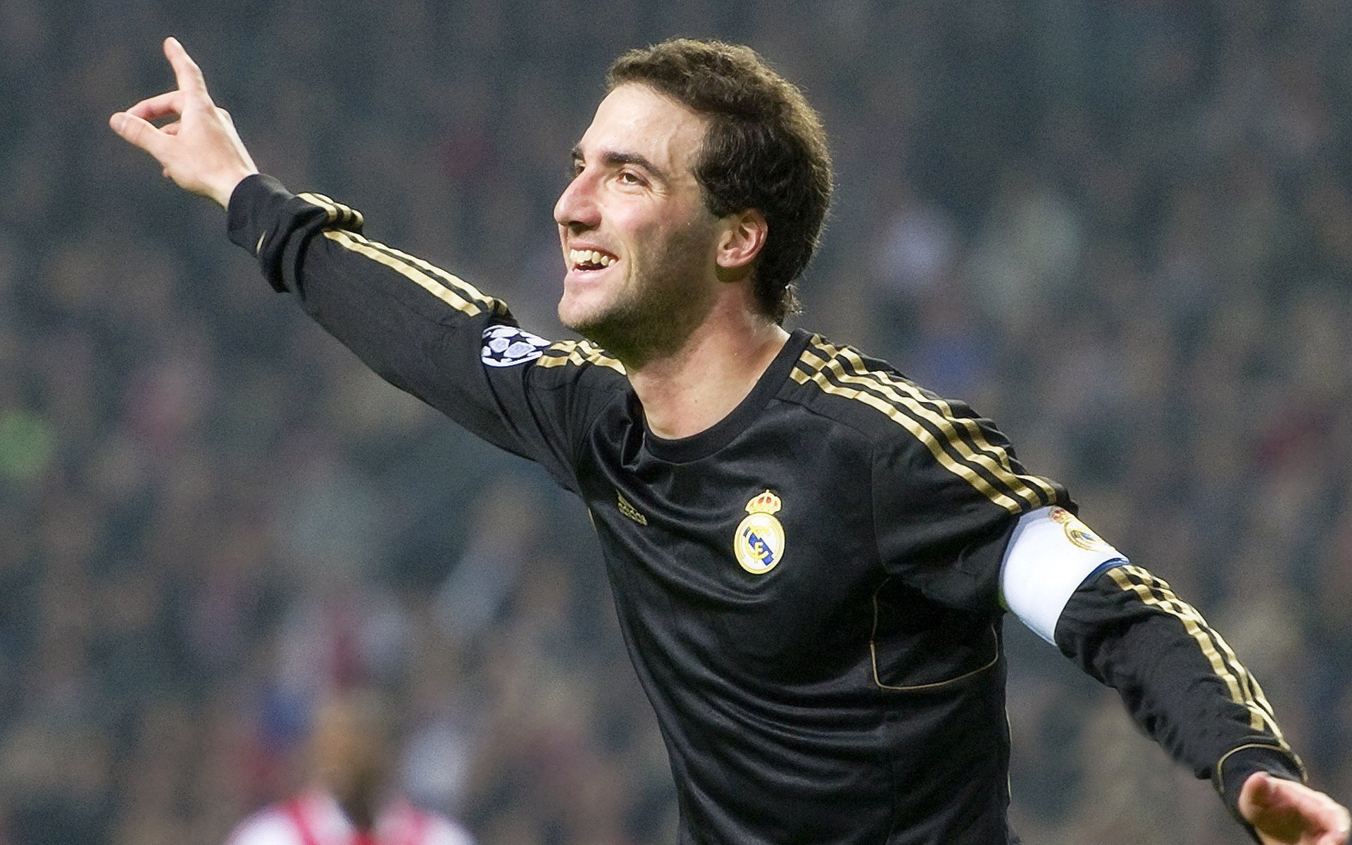 开云-克罗地亚力克阿塞拜疆，小组领跑势不可挡，克罗地亚 阿克